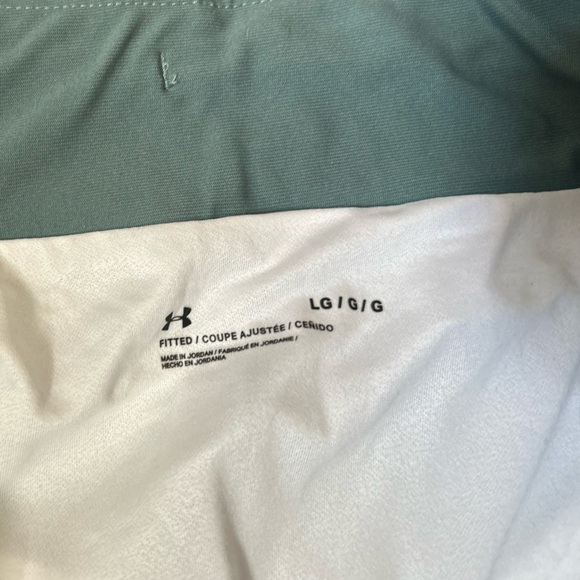 Under Armour Women's Green Shorts - Picture 2 of 3